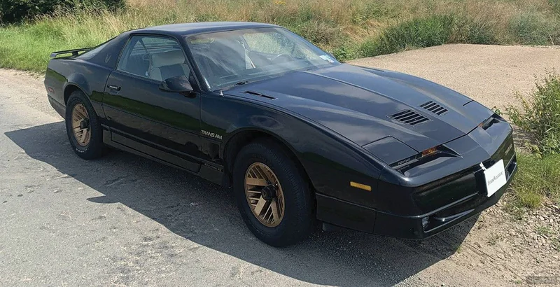 1985 Pontiac Firebird Trans AM in Goole 5