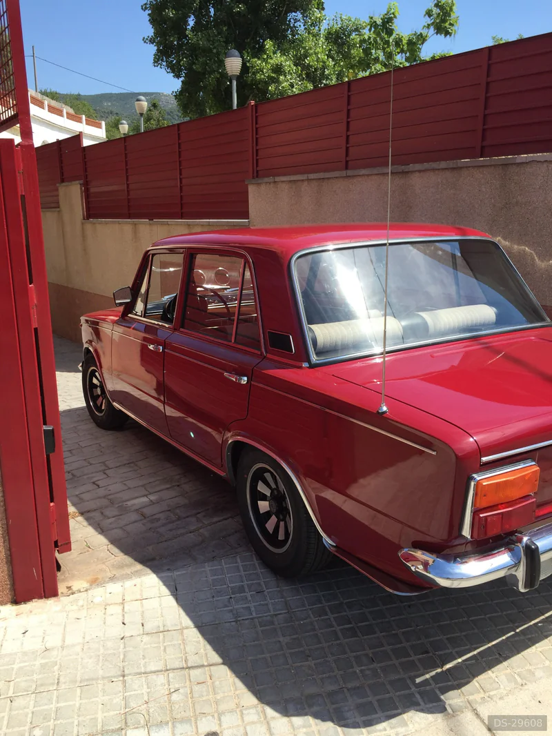 1972 Seat 124 in Olesa De Montserrat 4