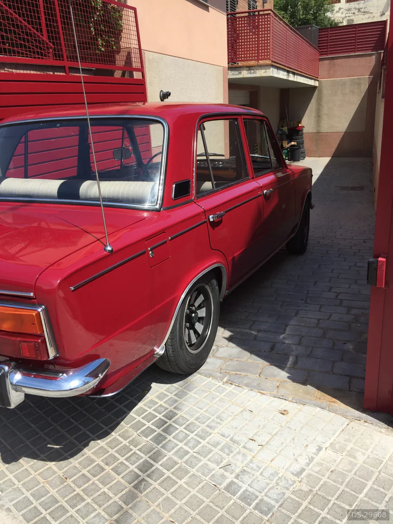 1972 Seat 124 in Olesa De Montserrat 5