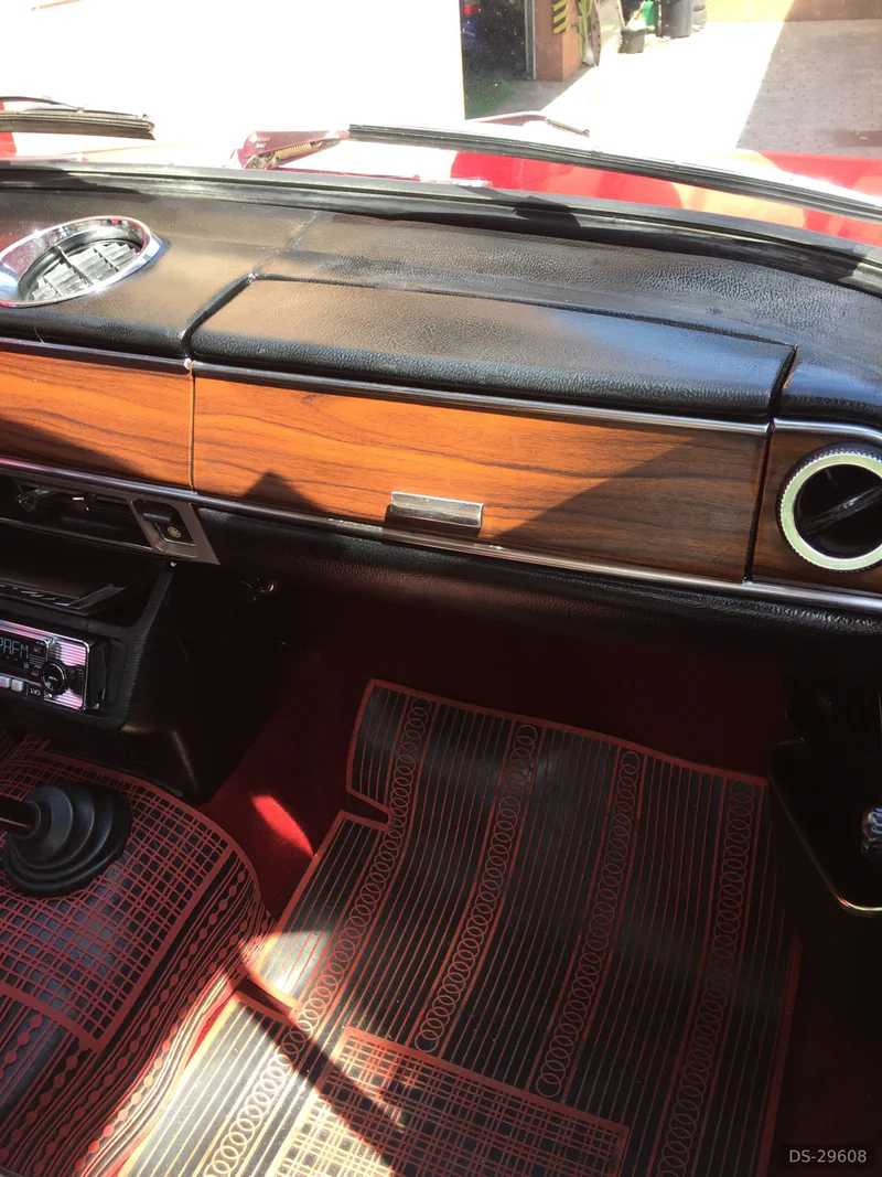 1972 Seat 124 in Olesa De Montserrat 7