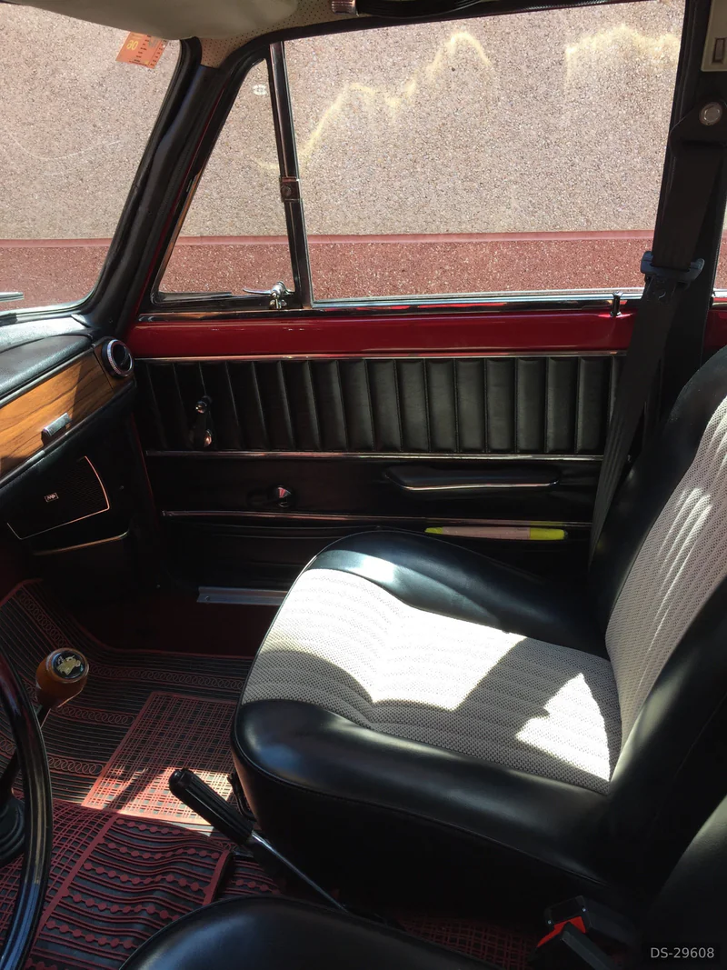 1972 Seat 124 in Olesa De Montserrat 9