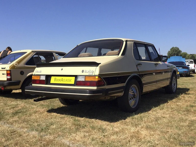 1984 Saab 900 Turbo in Slough 4