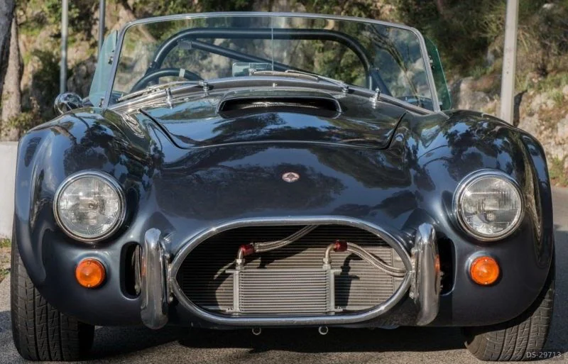 1980 AC Cobra in Nice 7