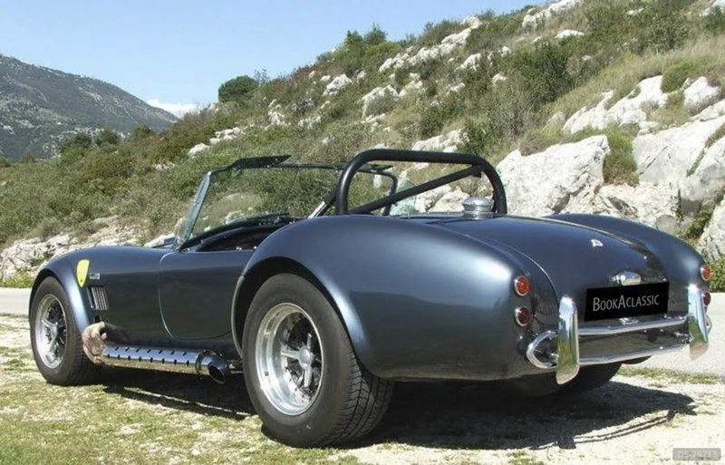 1980 AC Cobra in Nice 10
