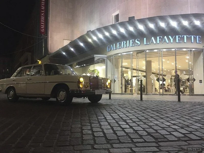 1968 Mercedes-Benz W108 280se in Toulouse 3