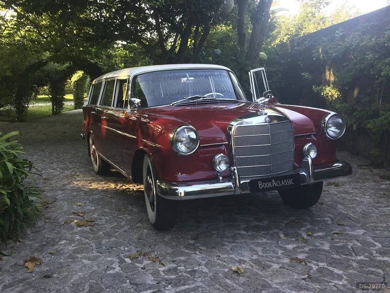 1962 Mercedes-Benz 190 Universal in Porto 2