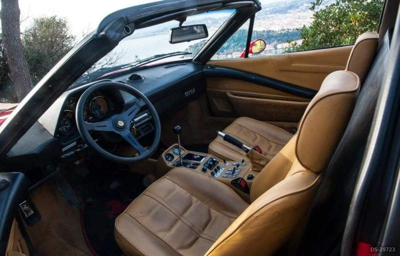 1981 Ferrari 308 GTS in Nice 8