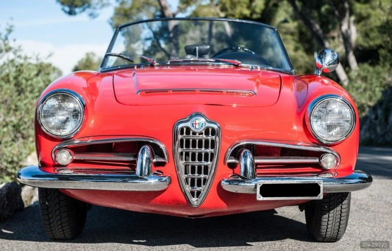 1962 Alfa Romeo Spider Giulia in Nice 5