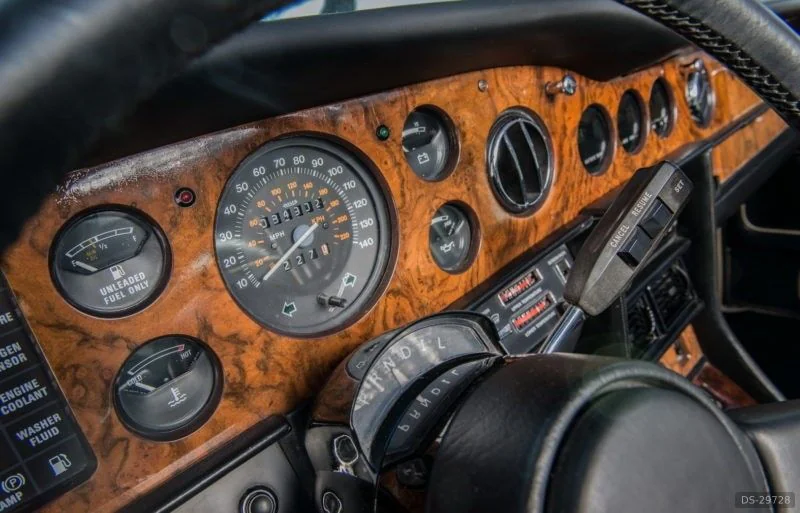 1989 Rolls-Royce Corniche Convertible in Nice 7