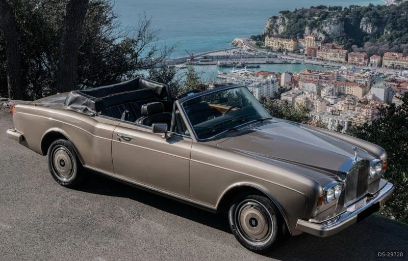 1989 Rolls-Royce Corniche Convertible in Nice 4