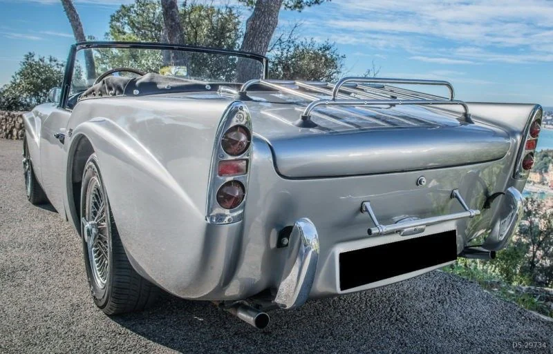 1959 Daimler SP 250 Dart in Nice 8