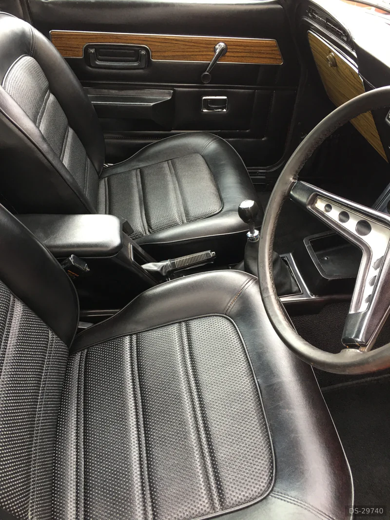 1972 Ford Cortina Mark 3 GXL in London 10