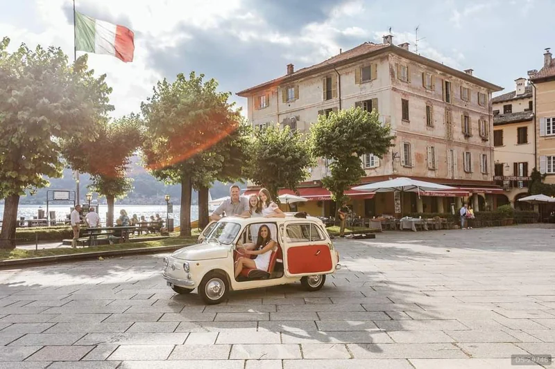 1961 Fiat 500 Giardiniera in Borgomanero 2