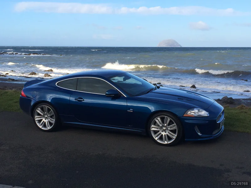 2010 Jaguar XKR in Oxfordshire / Northamptonshire / Warwickshire 9