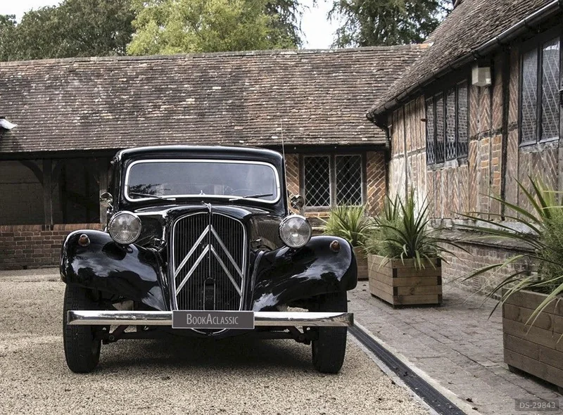 1954 Citroen Traction Avant Normale 11b in Saint Nicholas-at-Wade 2