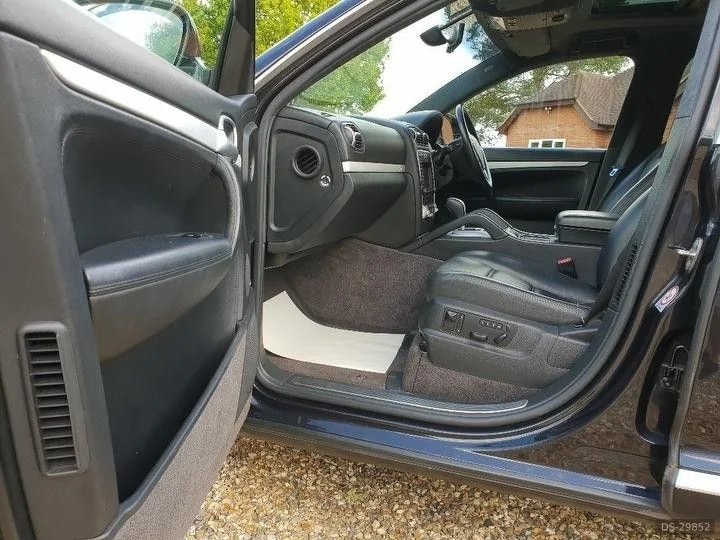 2005 Porsche Cayenne