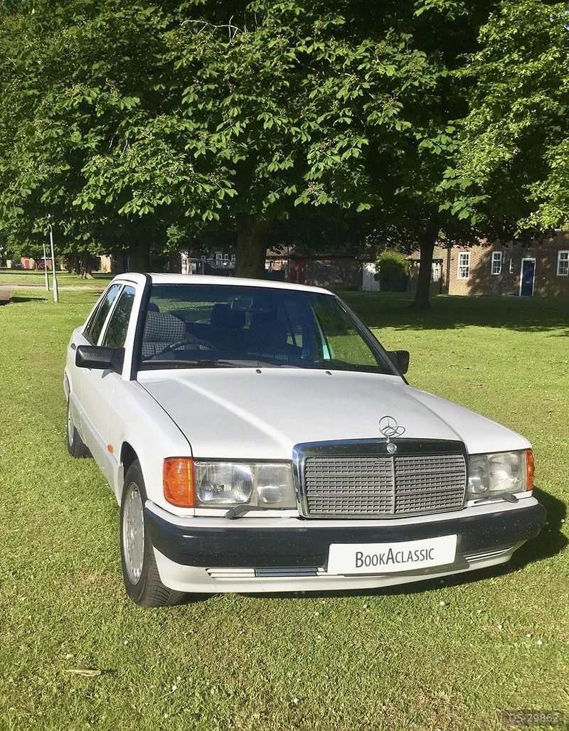 1989 Mercedes-Benz 190e 2.6 in Coventry 3