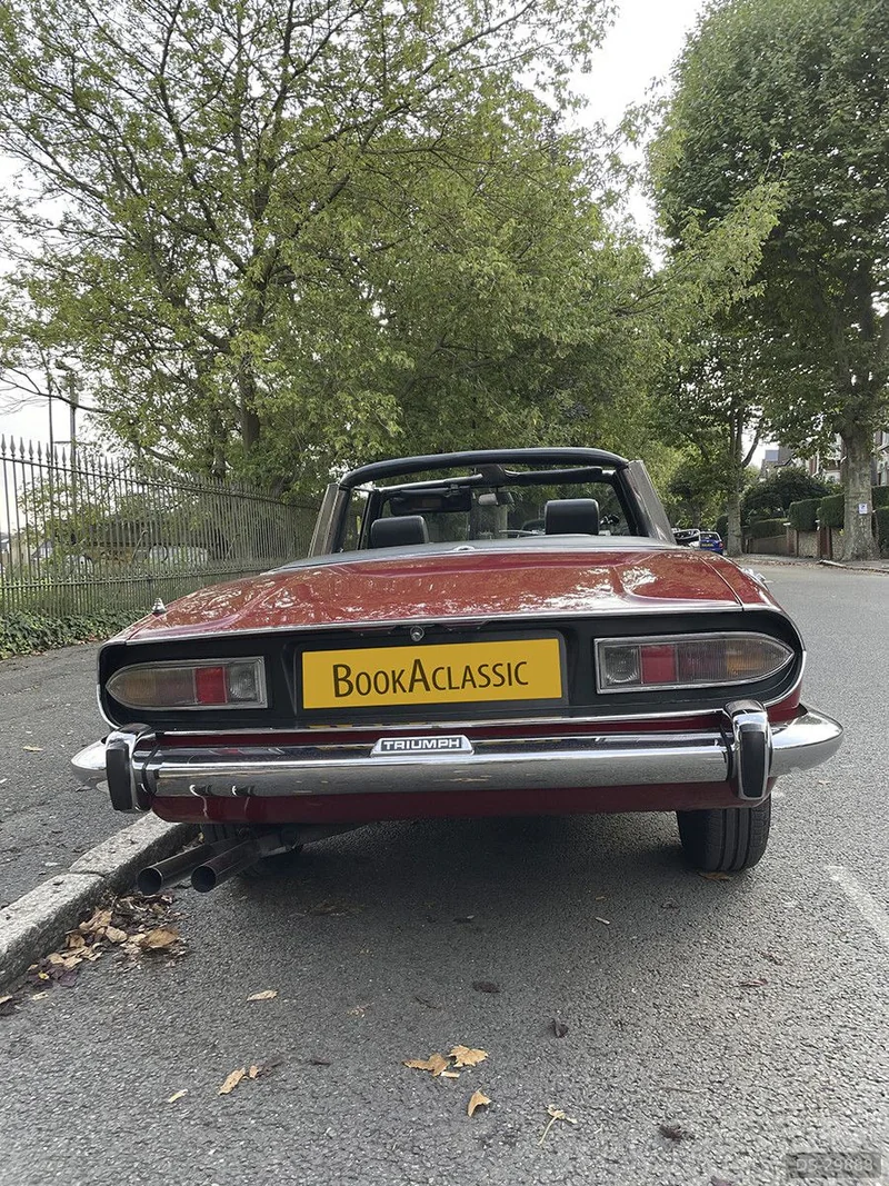 1974 Triumph Stag in London 3