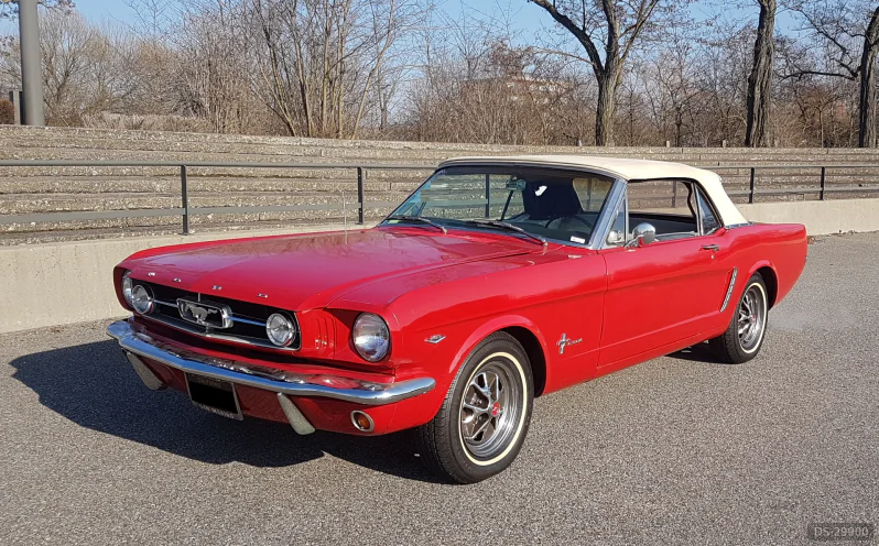 1965 Ford Mustang V8