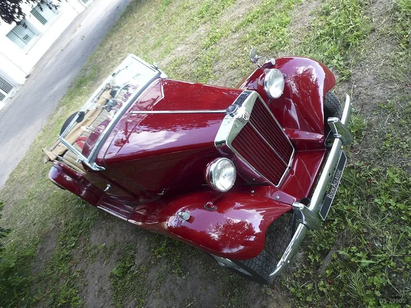 1951 MG TD in Wintzenheim 3