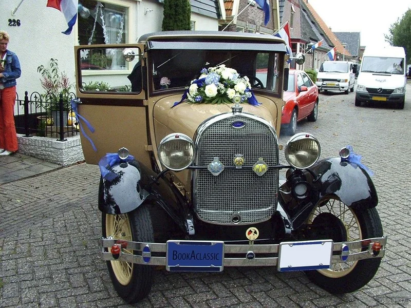1929 Ford A-ford Tudor in Oosterstreek 4