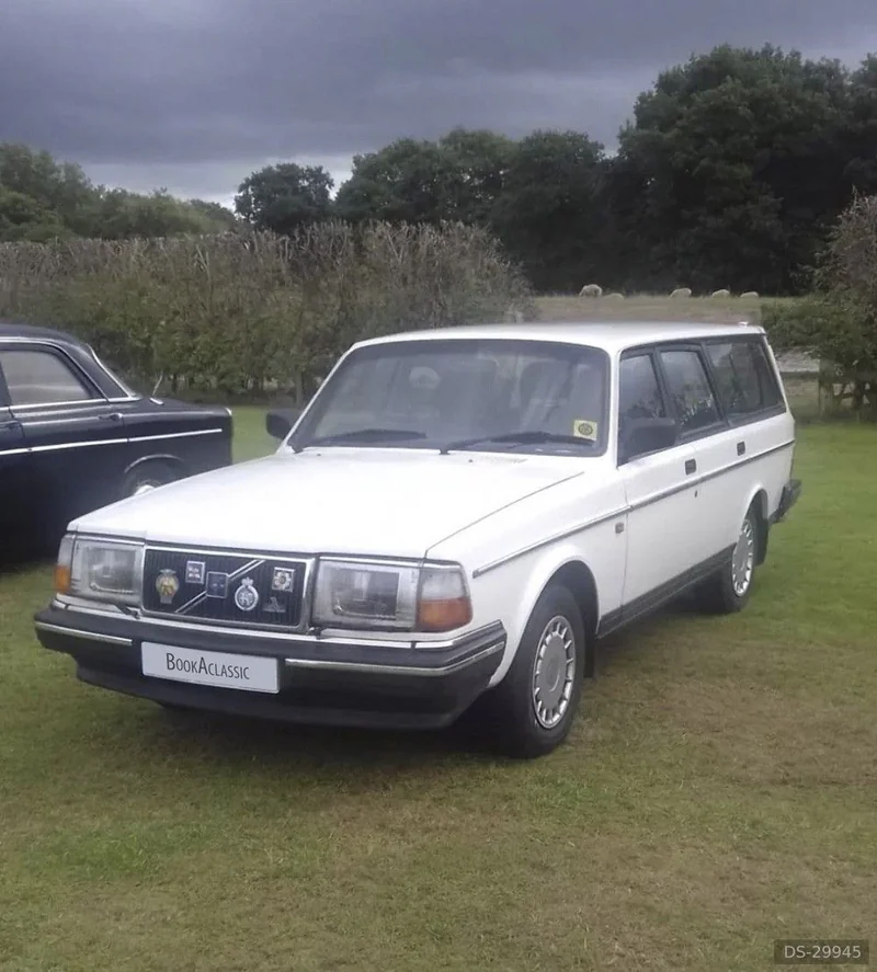 1992 Volvo 240 Gle in Liverpool