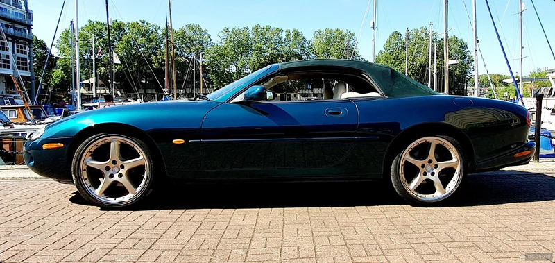 1996 Jaguar Xk8 in Upminster 5