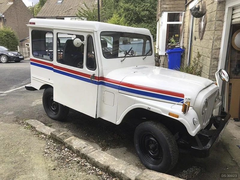 1982 AMC Postal Jeep in Sheffield 2