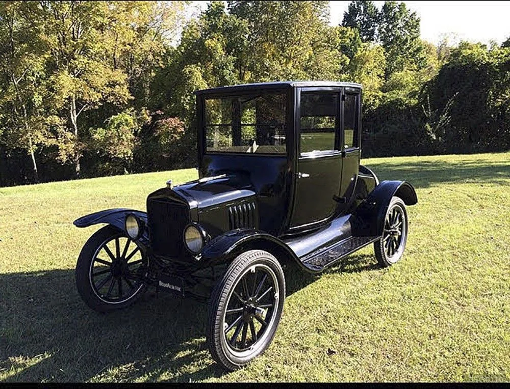 1922 Ford Model T Doctor Coupe