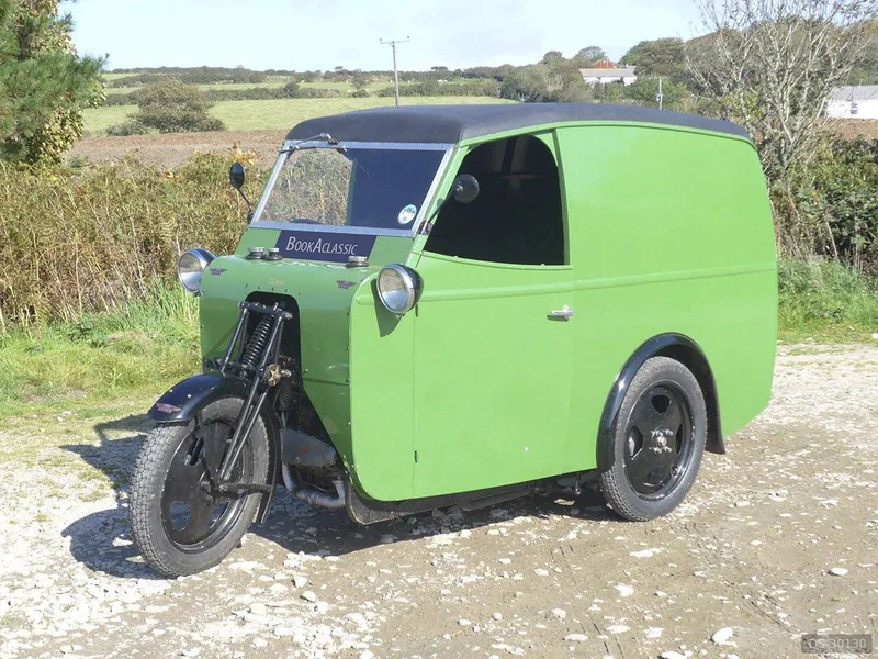 1936 Morris Handyvan in Camborne 1