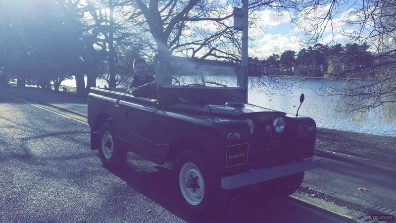 1962 Land Rover Series 2 in London 2