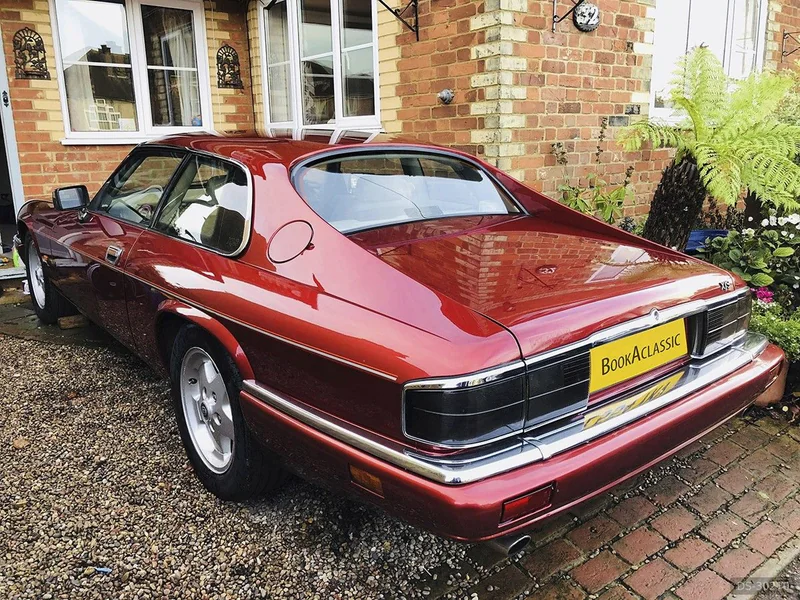 1994 Jaguar XJS in London 4