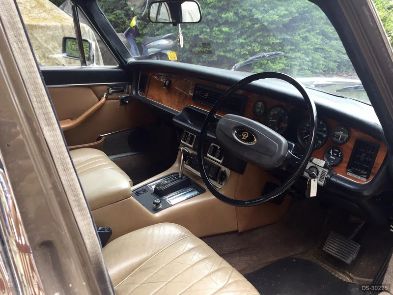 1978 Daimler Sovereign in Farmborough 3