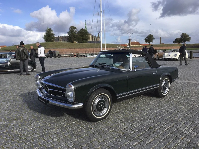 1971 Mercedes-Benz 280 SL in Hørsholm