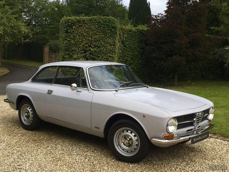1972 Alfa Romeo Gt 1600 Junior in Chichester 2