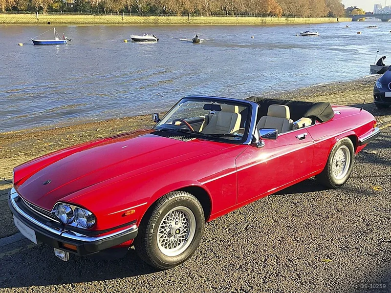 1989 Jaguar Xjs Convertible in London 5