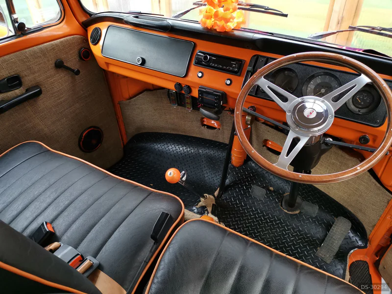 1975 Volkswagen Pickup in Swansea 7