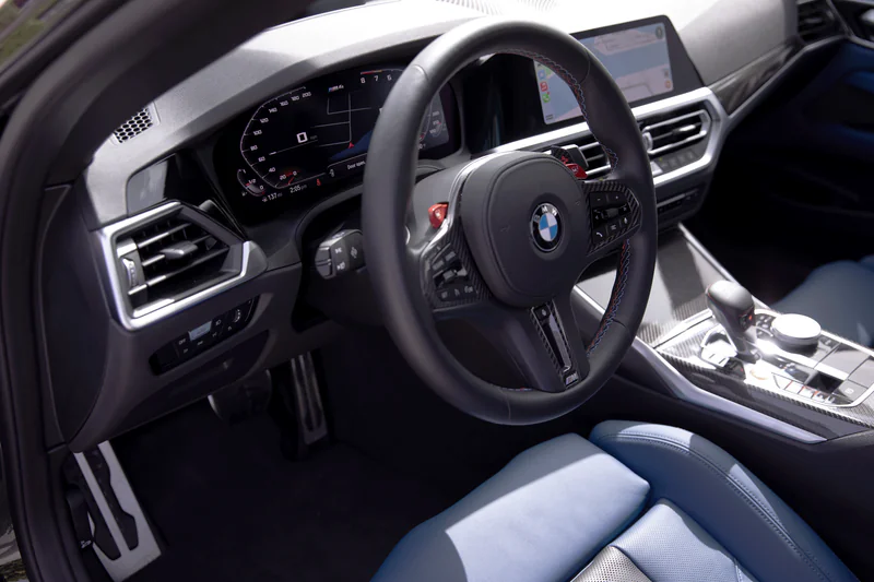 2023 BMW M4 Competition xDrive 6