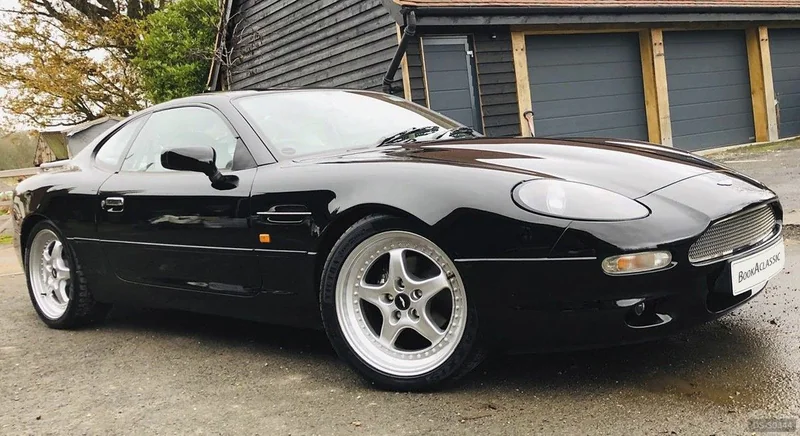 1998 Aston Martin DB7 in London 8