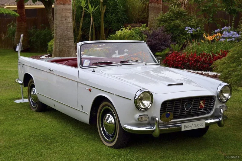 1961 Lancia Appia Convertibile Vignale in Latina 2
