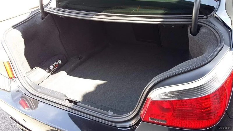 2004 BMW 530i E60
