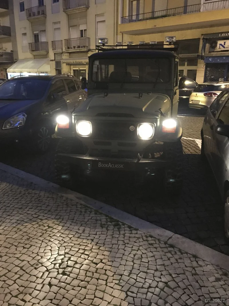 1980 Toyota Land Cruiser BJ40 in Lisboa 7