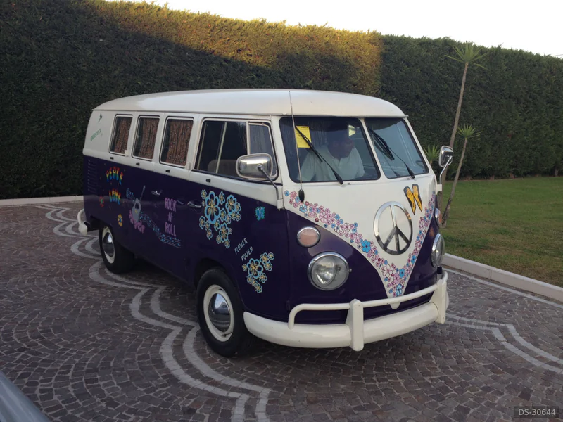 1967 Volkswagen T1 in Bacoli 3