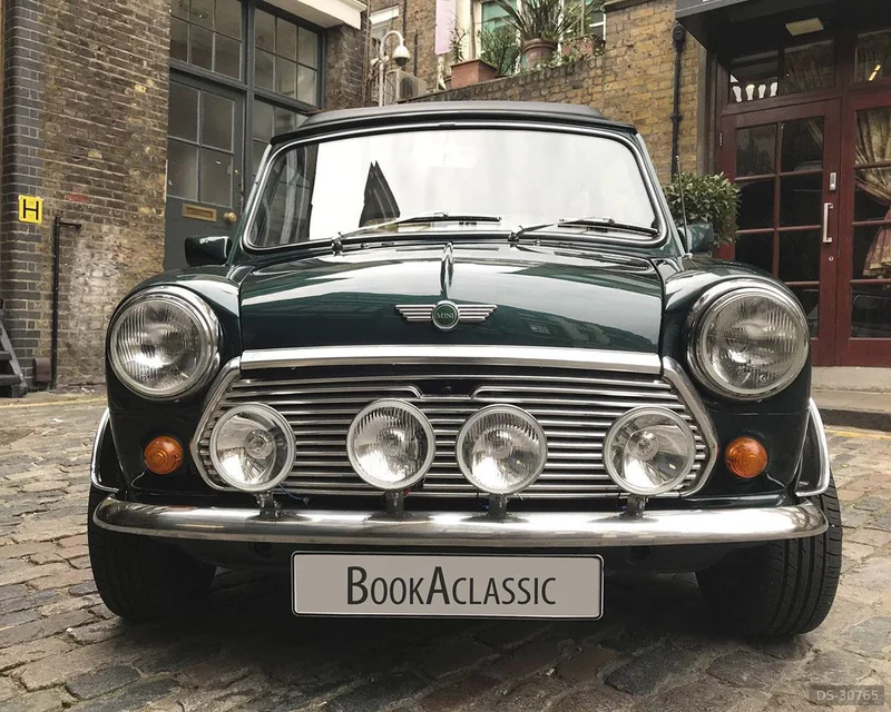 1993 Mini Cooper in London 2