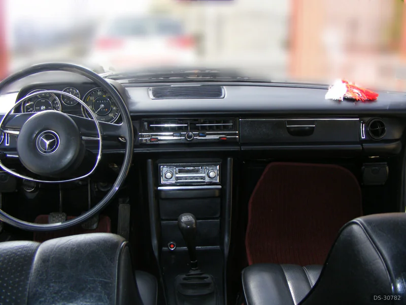 1973 Mercedes-Benz 115