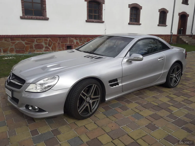 2001 Mercedes-Benz SL 500 Facelift in Praha 9 3