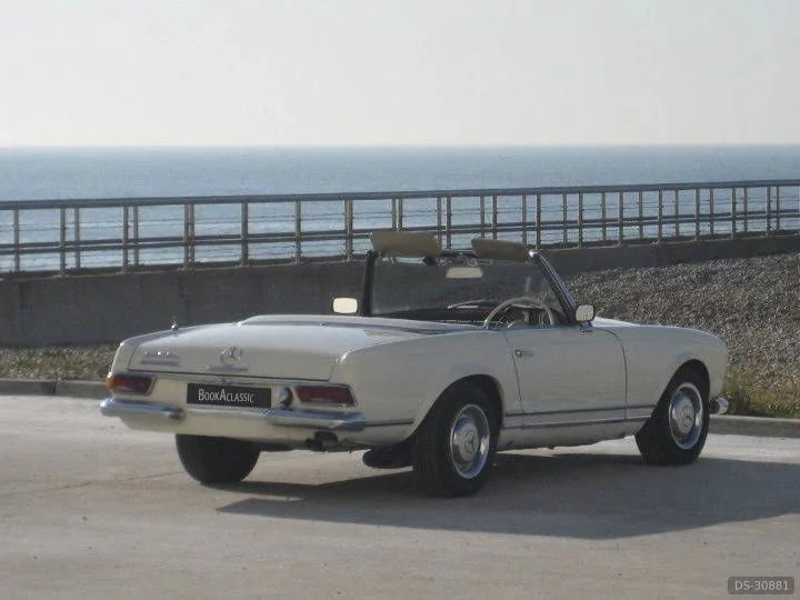 1965 Mercedes-Benz 230SL Pagoda in Croydon 3