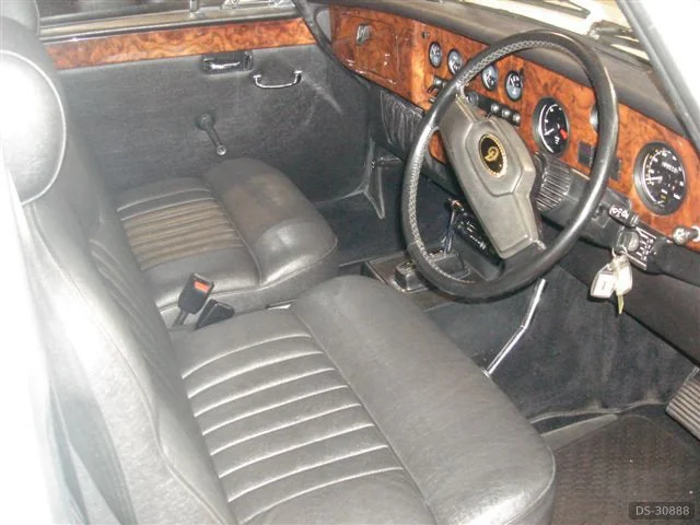 1989 Daimler D S420 Laundelette in Glasgow 4