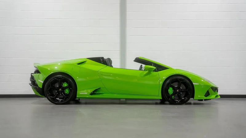 2024 Lamborghini Huracan EVO Spyder in Walsall