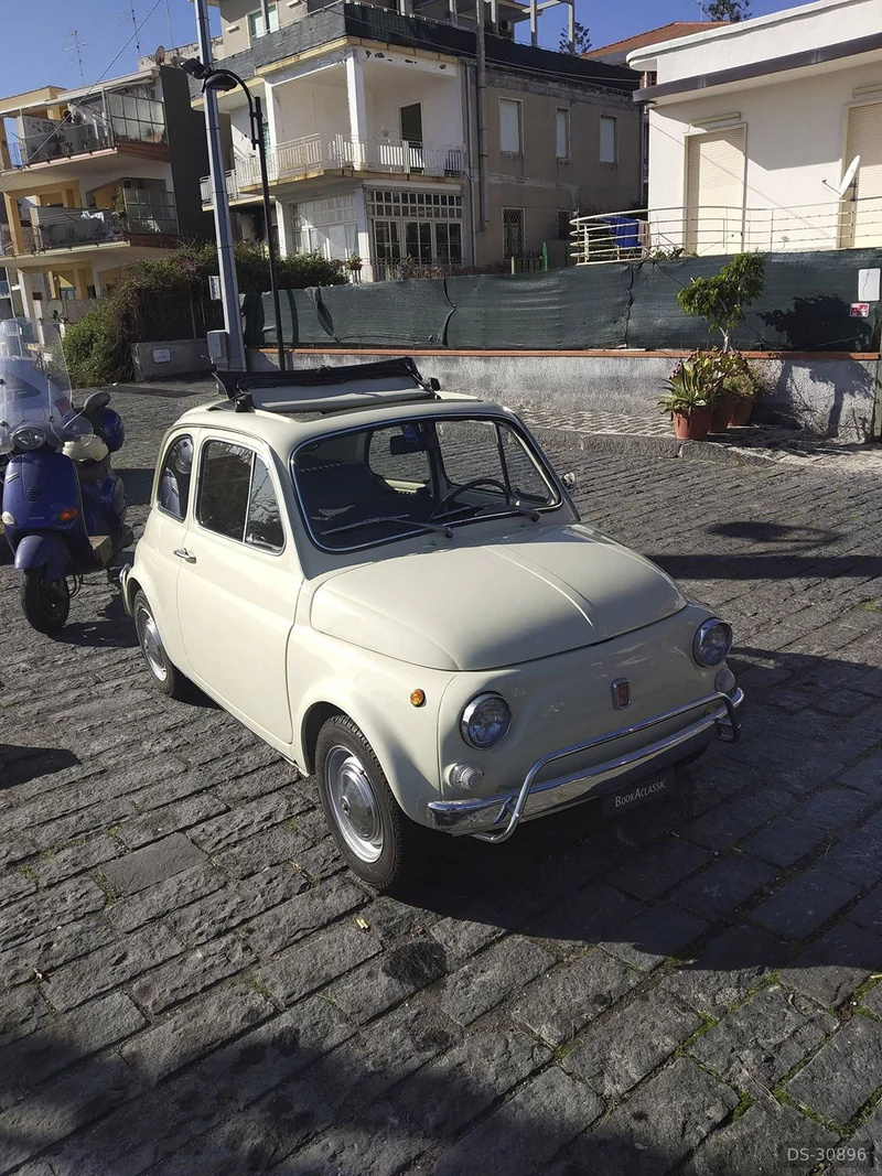 1971 Fiat 500 in Catania 4